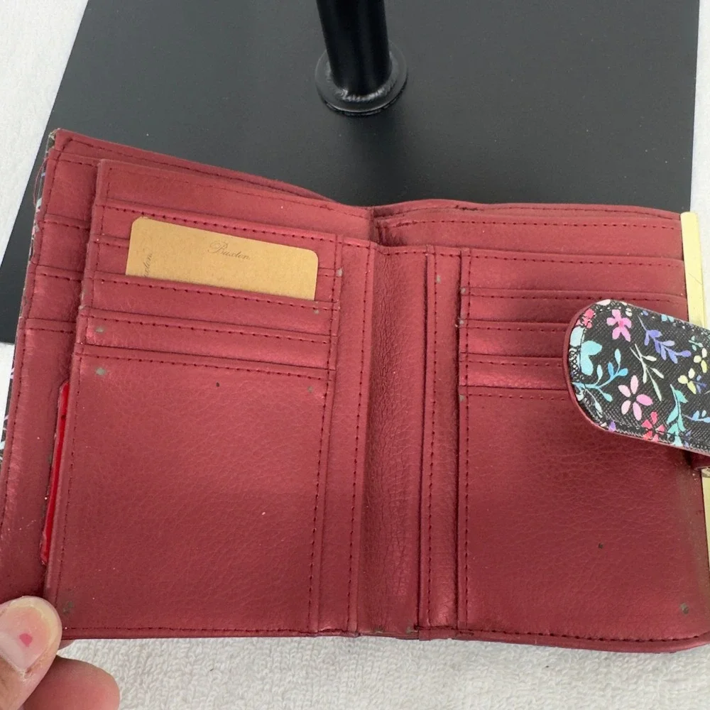 Vintage Buxton Floral Bifold Wallet Kiss Lock Coin Pouch Burgundy Interior Black